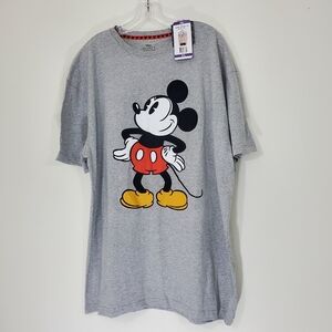 NWT Mickey Mouse tee in gray, Size XXL